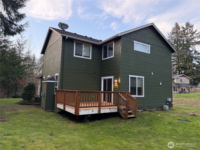 4158 SE Fairway Circle, Port Orchard, WA 98366