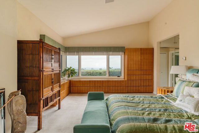 2208 Westridge Road, Los Angeles, CA 90049