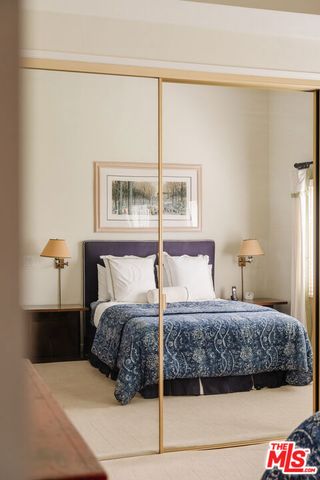 2208 Westridge Road, Los Angeles, CA 90049