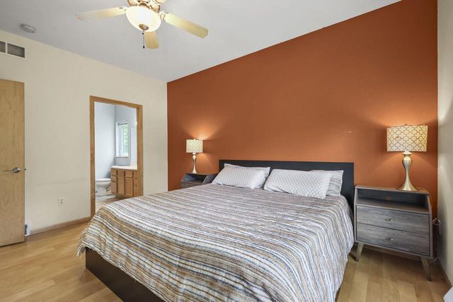 1906 Northwestern Avenue, Madison, WI 53704