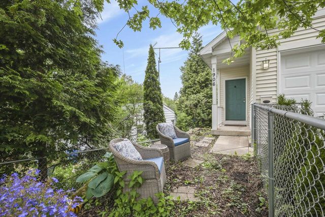 1906 Northwestern Avenue, Madison, WI 53704