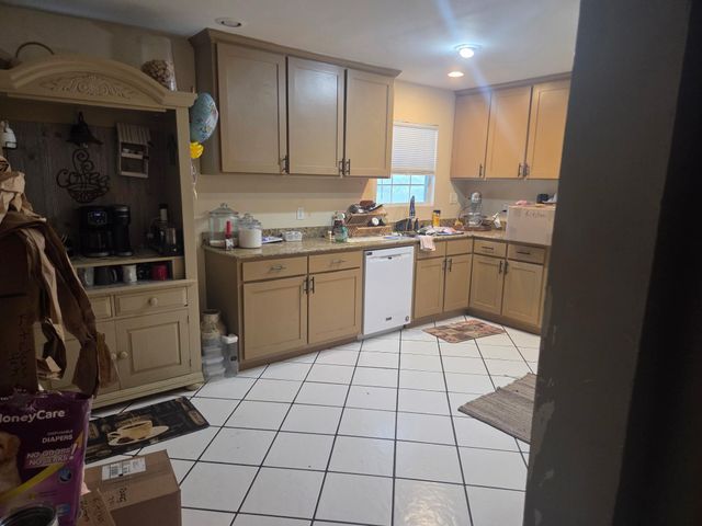5302 Gladeside Drive, Katy, TX 77449
