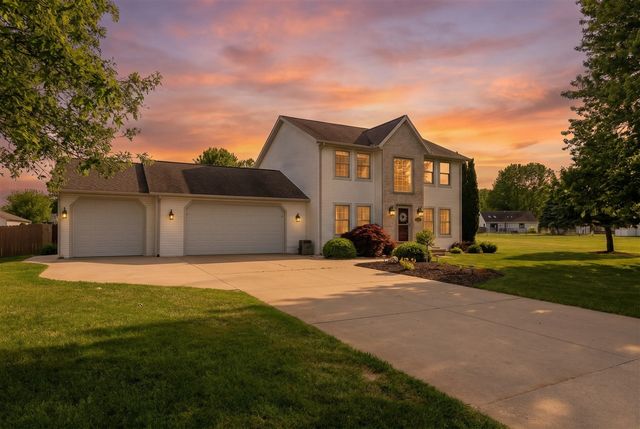 47679 Woodfield Circle, Mattawan, MI 49071