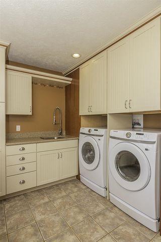 47679 Woodfield Circle, Mattawan, MI 49071
