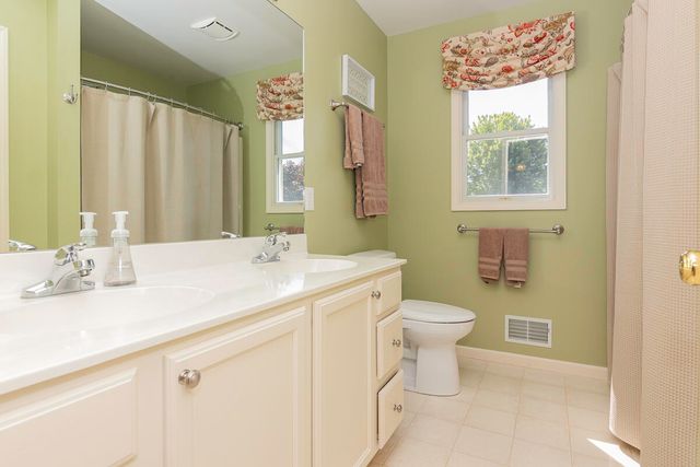 47679 Woodfield Circle, Mattawan, MI 49071