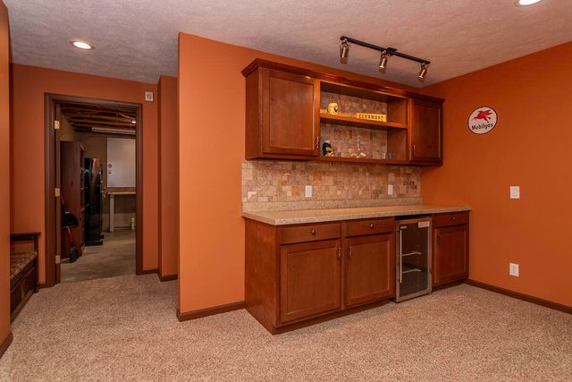 47679 Woodfield Circle, Mattawan, MI 49071