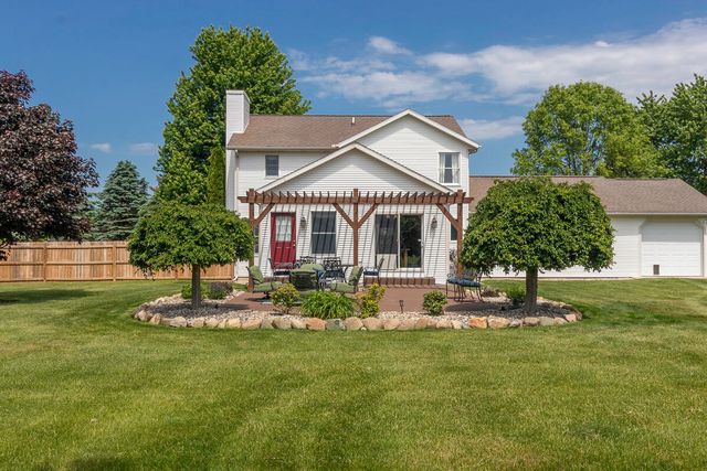 47679 Woodfield Circle, Mattawan, MI 49071