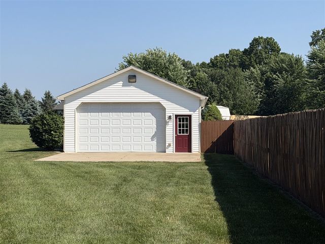 47679 Woodfield Circle, Mattawan, MI 49071