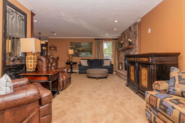 47679 Woodfield Circle, Mattawan, MI 49071