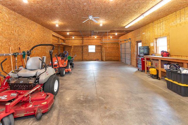 47679 Woodfield Circle, Mattawan, MI 49071