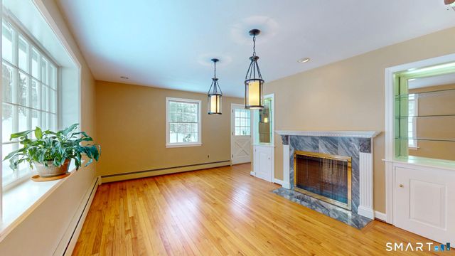 197 Foote Road, Glastonbury, CT 06073