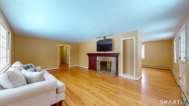 197 Foote Road, Glastonbury, CT 06073