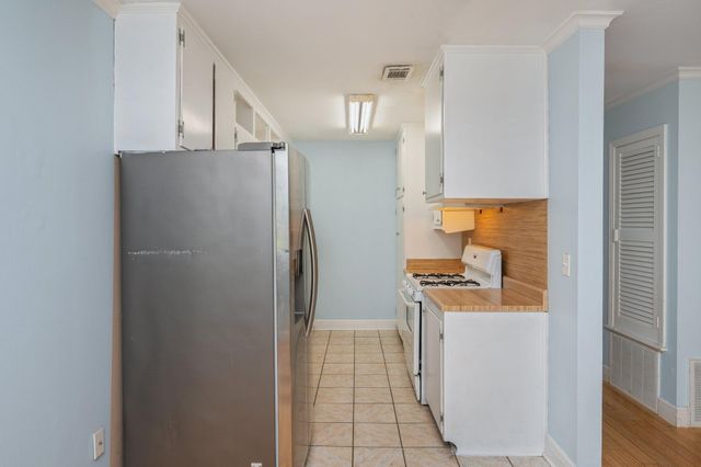 126 NW Holmes Boulevard, Fort Walton Beach, FL 32548