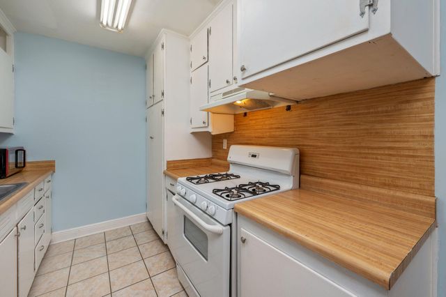 126 NW Holmes Boulevard, Fort Walton Beach, FL 32548