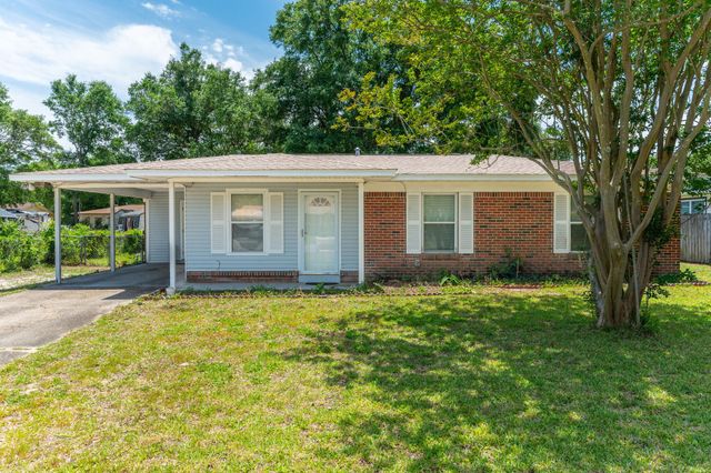 126 NW Holmes Boulevard, Fort Walton Beach, FL 32548