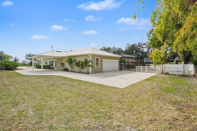 605 MANATEE DRIVE, Ruskin, FL 33570