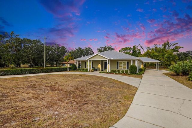 605 MANATEE DRIVE, Ruskin, FL 33570