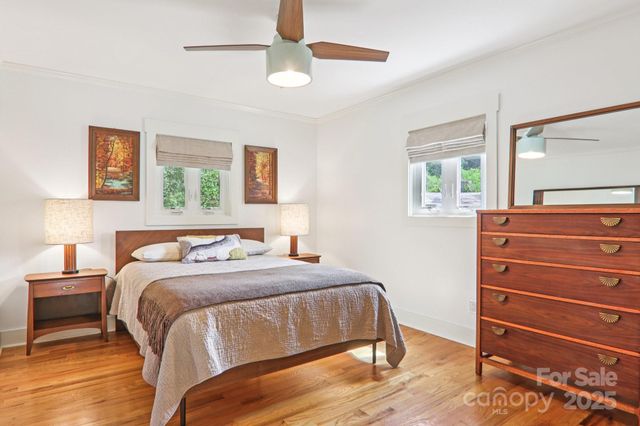445 Chunns Cove Road A, Asheville, NC 28805
