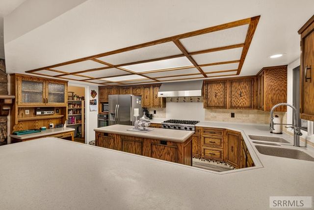 1900 Ross Avenue, Idaho Falls, ID 83406