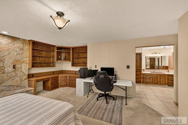 1900 Ross Avenue, Idaho Falls, ID 83406