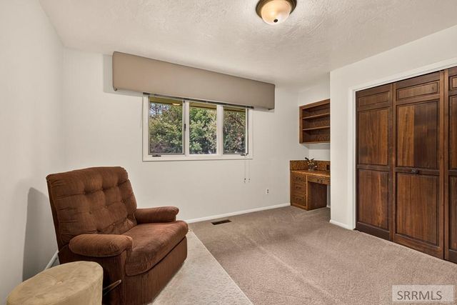 1900 Ross Avenue, Idaho Falls, ID 83406