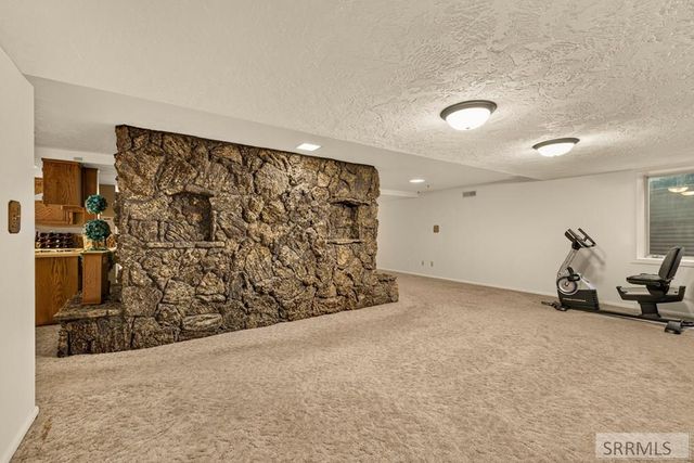 1900 Ross Avenue, Idaho Falls, ID 83406