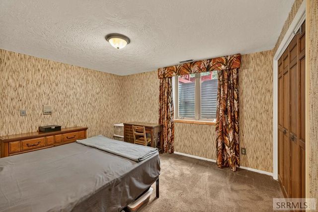 1900 Ross Avenue, Idaho Falls, ID 83406