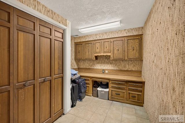 1900 Ross Avenue, Idaho Falls, ID 83406