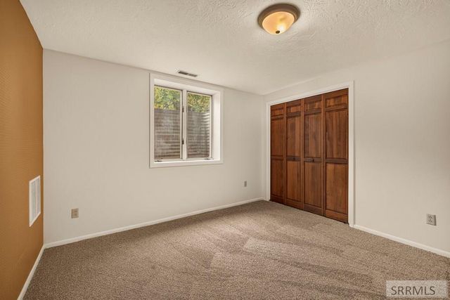 1900 Ross Avenue, Idaho Falls, ID 83406