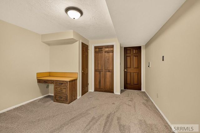 1900 Ross Avenue, Idaho Falls, ID 83406