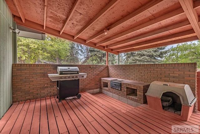 1900 Ross Avenue, Idaho Falls, ID 83406