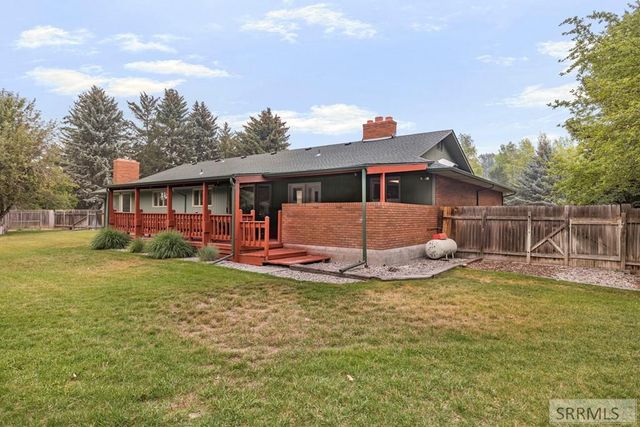 1900 Ross Avenue, Idaho Falls, ID 83406