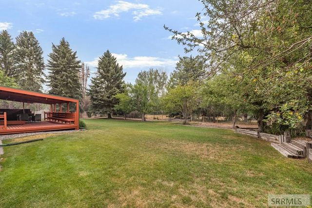 1900 Ross Avenue, Idaho Falls, ID 83406