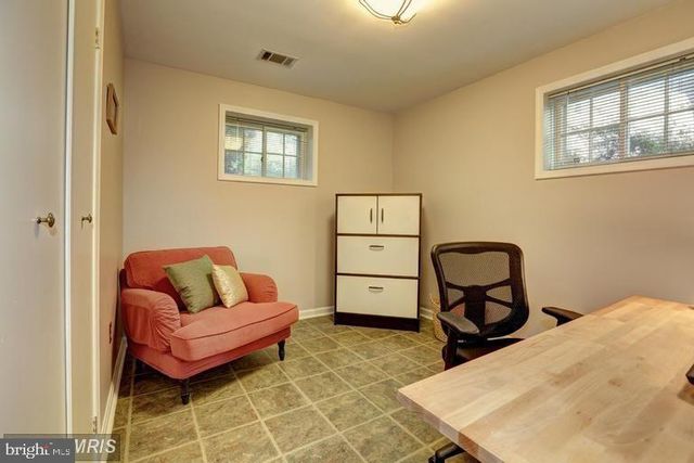 3898 UNIVERSITY DR, Fairfax, VA 22030