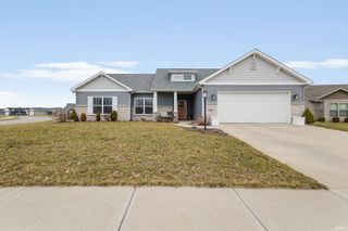 3805 Mandy Court, Warsaw, IN 46582