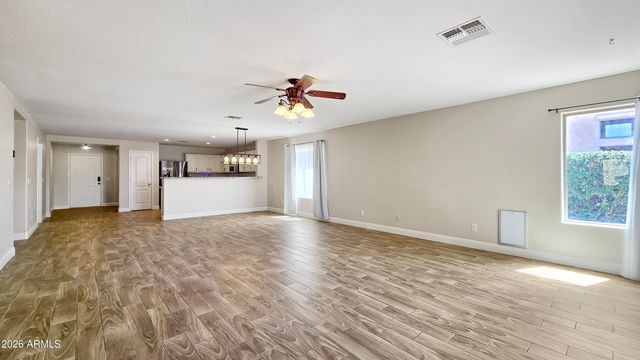 25673 W NORTHERN LIGHTS Way, Buckeye, AZ 85326