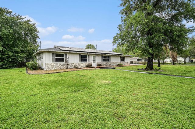 527 LAND O LAKES COURT, Deland, FL 32724