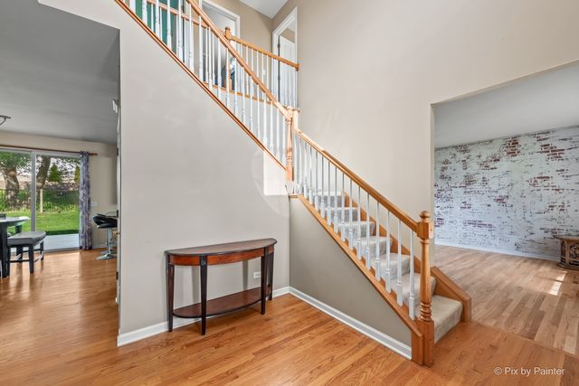 2211 Hazelwood Drive, Mchenry, IL 60051