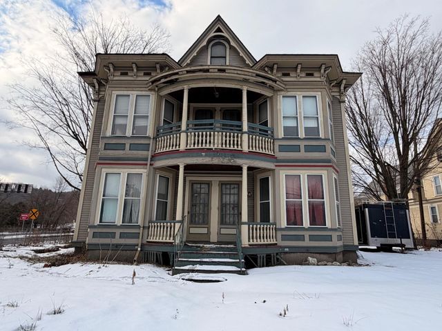 372 N Main Street, Barre City, VT 05641