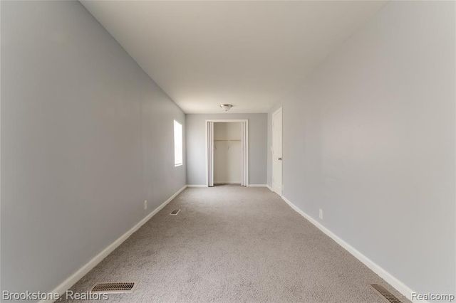 2961 Chrysler Avenue, Waterford, MI 48328