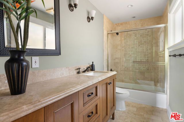 758 Almar Avenue, Los Angeles, CA 90272