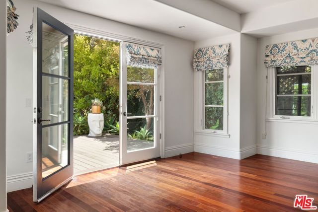 758 Almar Avenue, Los Angeles, CA 90272