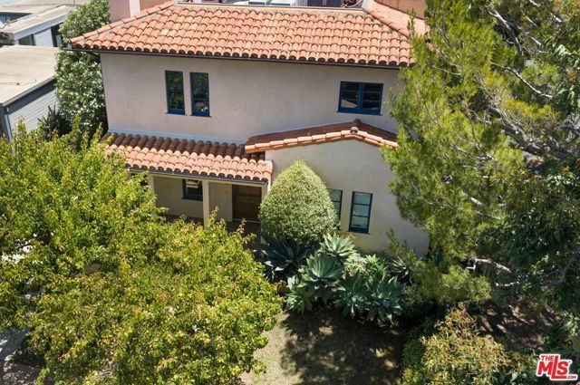 758 Almar Avenue, Los Angeles, CA 90272