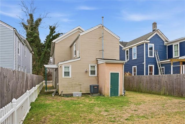 329 Elm AVE, Hampton, VA 23669