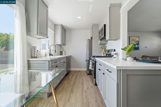 138 S 17Th St, Richmond, CA 94804