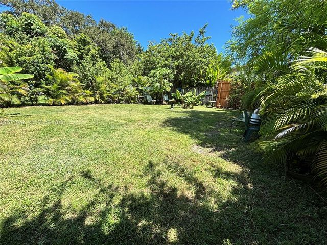 2980 SW 25th Street 1, Miami, FL 33133