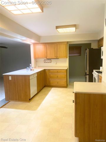 14147 Barbara Street, Livonia, MI 48154