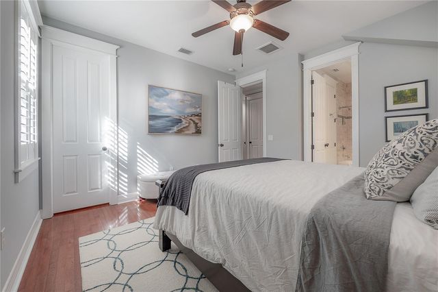 4603 S BARTLETT STREET, Tampa, FL 33611