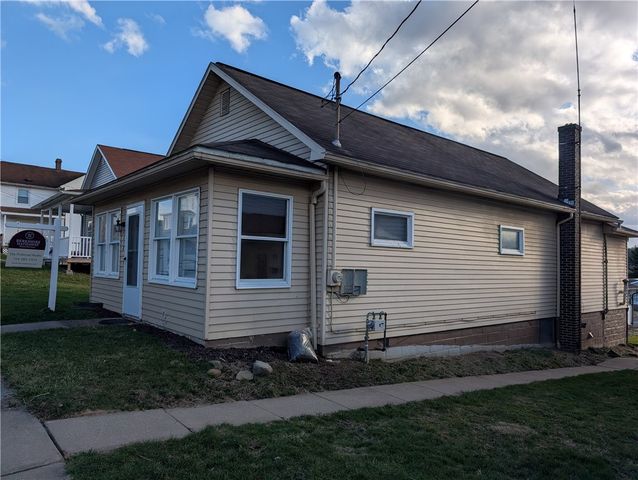 218 Central, Chicora Boro, PA 16025