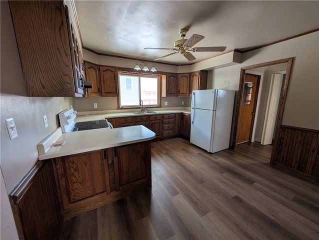 218 Central, Chicora Boro, PA 16025